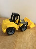 Lena Giga Trucks Earth Mover – Durable Toy Construction Vehicle for Kids